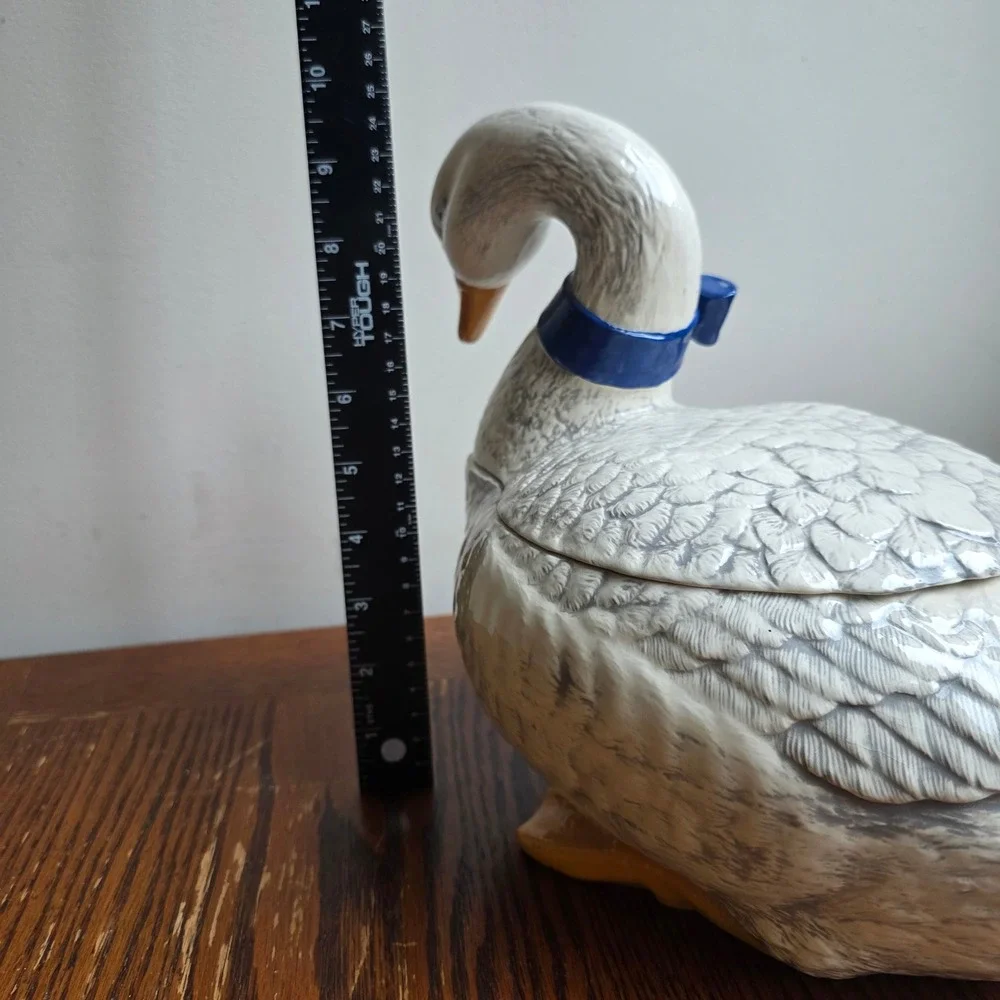 Vintage 1984 Sittre Ceramic Products Goose Cookie Jar Dark Blue Bow Farmhouse
